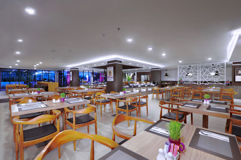 Os Style Hotel Batu Aji Batam Powered By Archipelago Ngoại thất bức ảnh